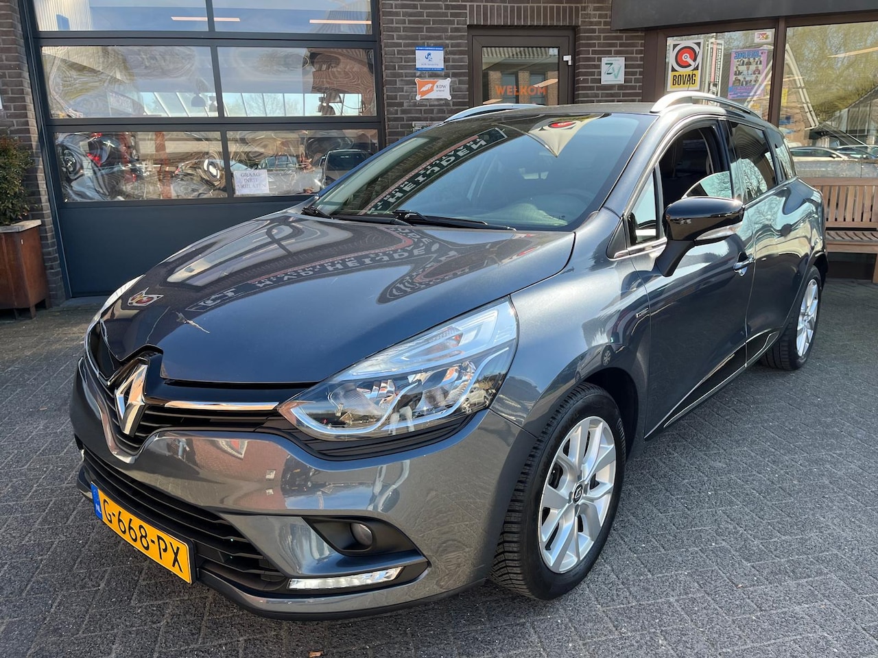 Renault Clio Estate - 0.9 Energy TCe App-connect - AutoWereld.nl