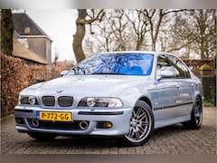 BMW M5 - 5-serie 4.9 V8 Silverstone Eisenmann Schuifdak