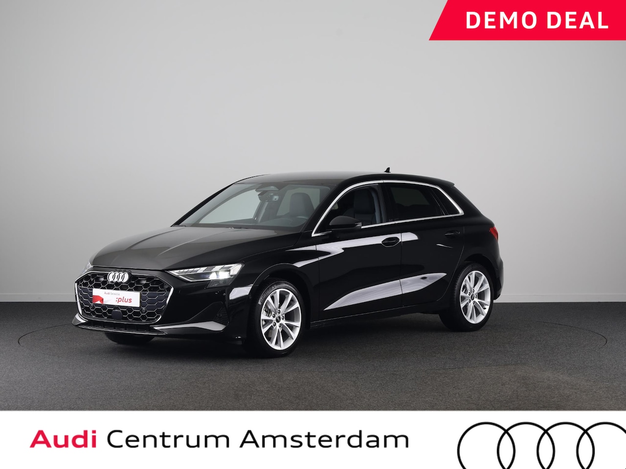 Audi A3 Sportback - 30 TFSI Advanced edition 115pk S-tronic | Navigatie via App |  19 inch Lichtmetalen velgen - AutoWereld.nl