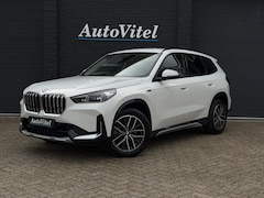 BMW X1 - xDrive30e X-Line | Widescreen Facelift | Sportleder | Trekhaak | Camera | Comfort Access