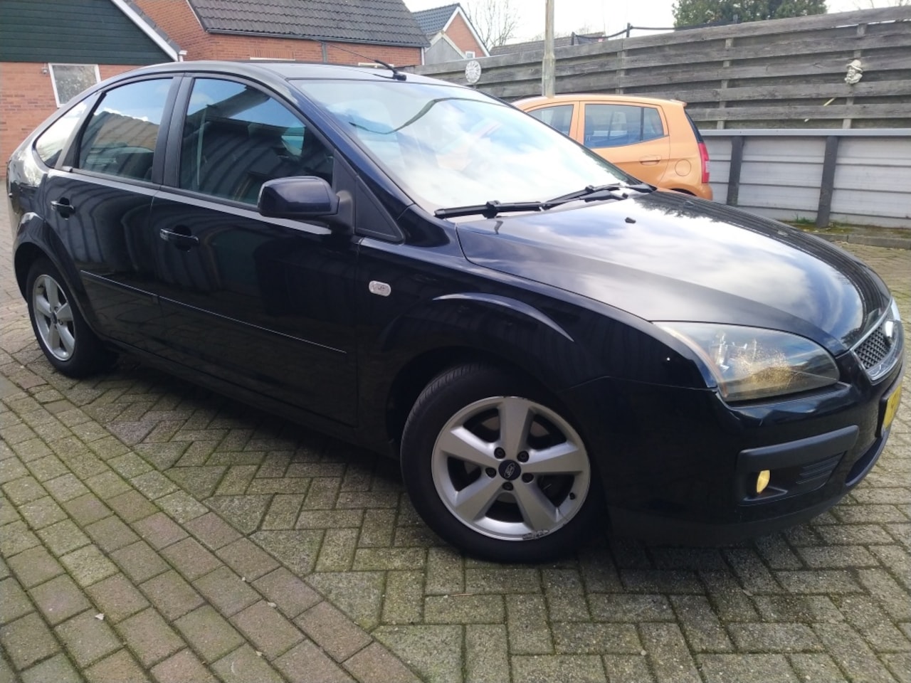 Ford Focus - 1.6-16V Futura 1.6-16V Futura - AutoWereld.nl