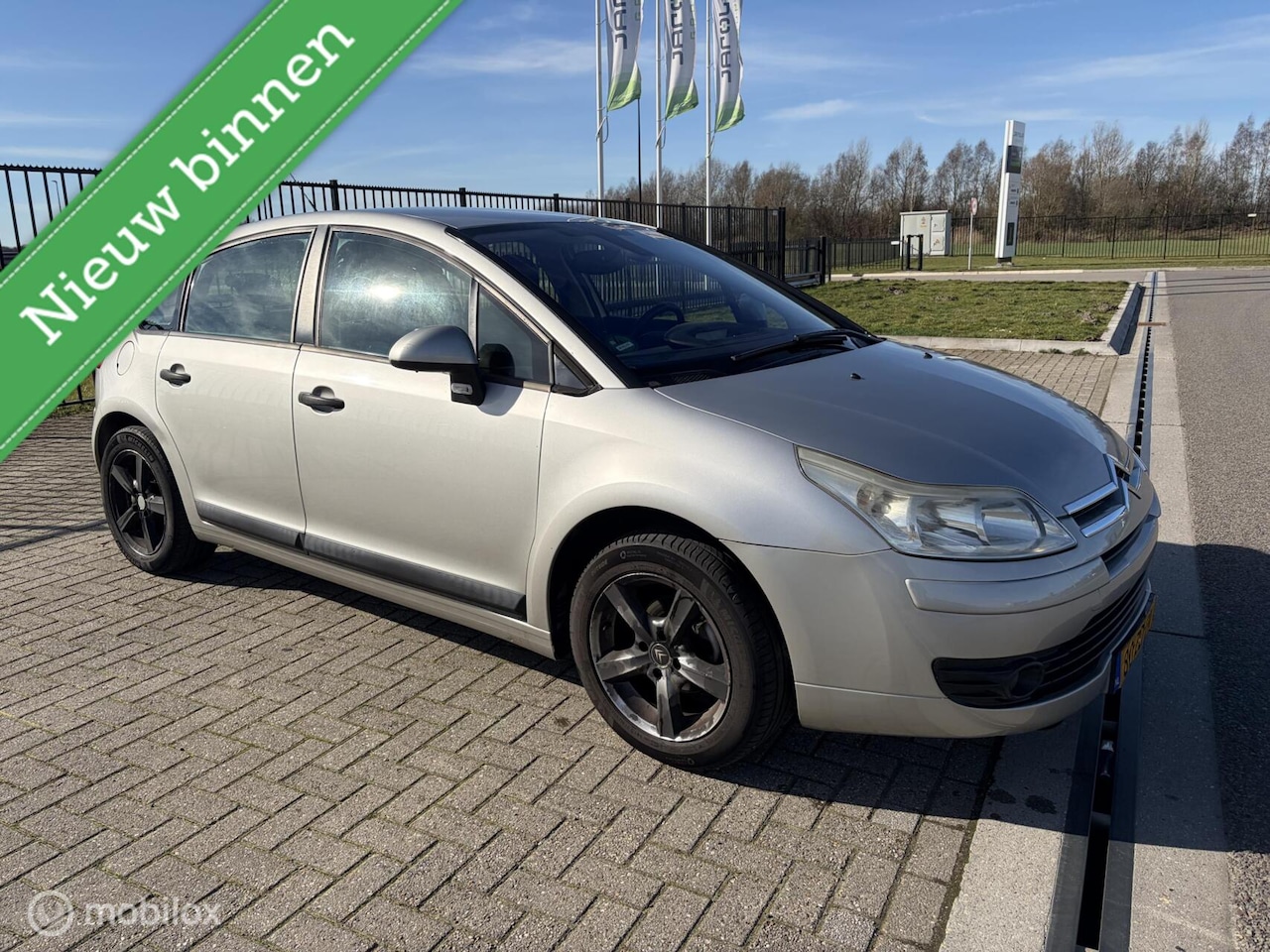 Citroën C4 - 1.6-16V Ligne Prestige 1.6-16V Ligne Prestige - AutoWereld.nl