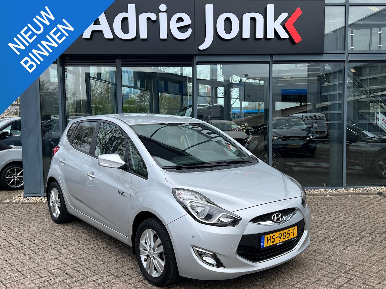 Hyundai ix20 - 1.4i Go! | TREKHAAK | NAVIGATIE | ACHTERUITRIJ CAMERA | AIRCO | 16INCH LM VELGEN | ELEKTRI - AutoWereld.nl
