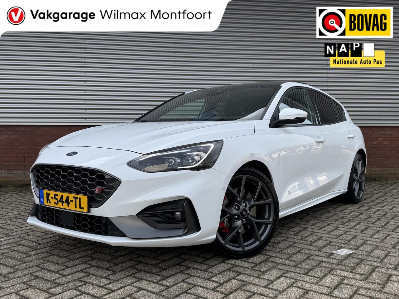 Ford Focus - 2.3 EcoBoost ST-X|Pano|ACC|Winterpack|Camera|Elek.stoel|Carplay| - AutoWereld.nl
