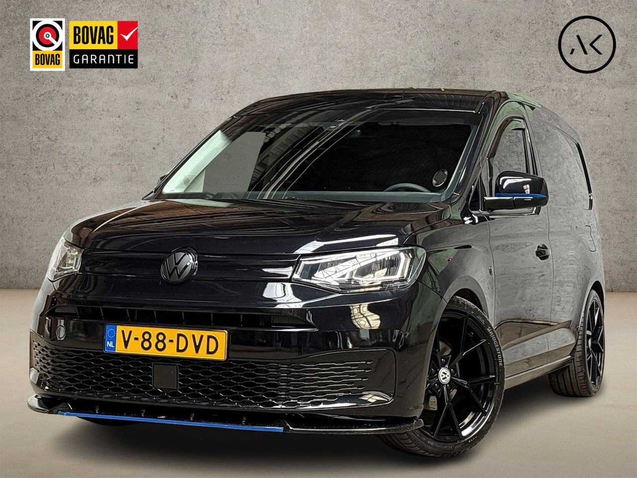 Volkswagen Caddy Cargo - 2.0 TDI Sport (SCHERM, BLACK PACK, PARKEERSENSOREN, LM VELGEN, CRUISE, LANE ASSIST, NIEUWS - AutoWereld.nl