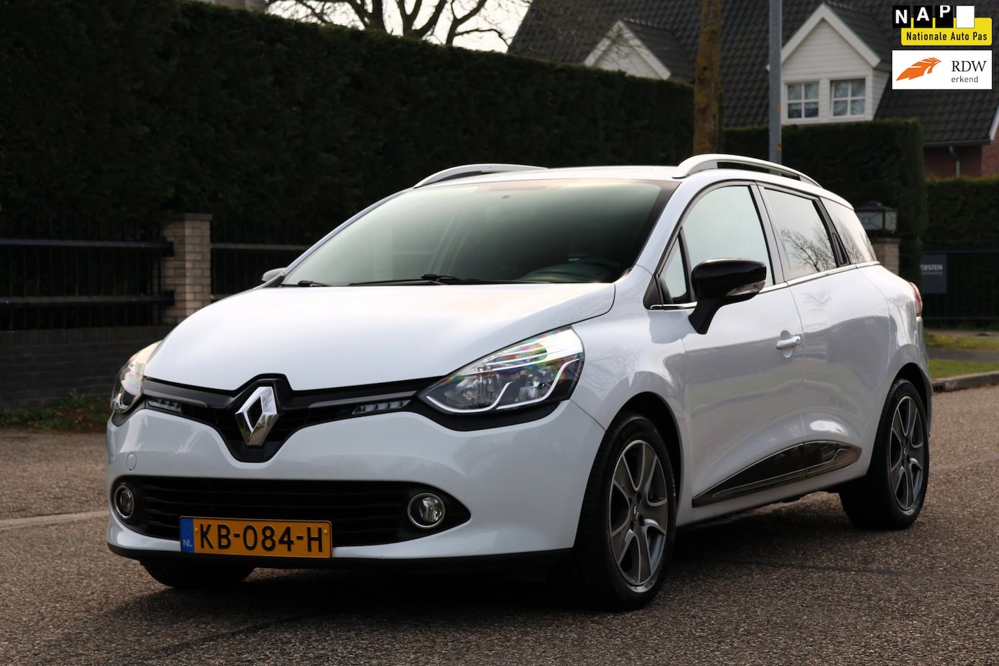 Renault Clio Estate - 0.9 TCe Night&Day | NAVI | CLIMA | CRUISE | NAP | MOOIE GOED ONDERHOUDEN AUTO | - AutoWereld.nl