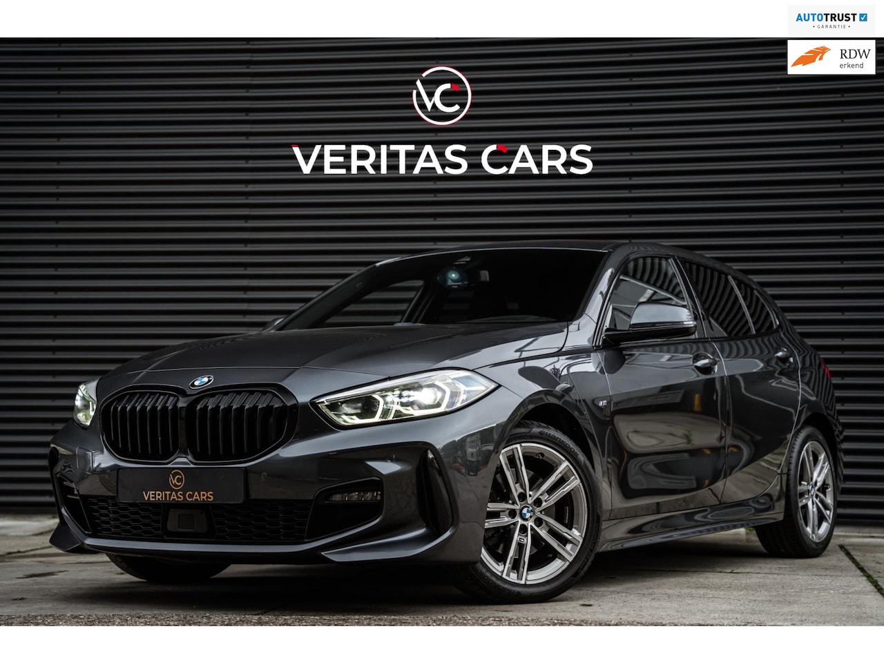 BMW 1-serie - 118i M-Sport 136PK Camera|Full Led|H&K|Ambiance|CarPlay e.o. - AutoWereld.nl