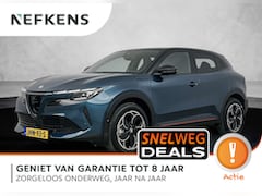 Alfa Romeo Junior - 1.2 Turbo Hybrid Ibrida Speciale | Sport stoelen | Panoramadak | Dodehoekdetectie | Apple