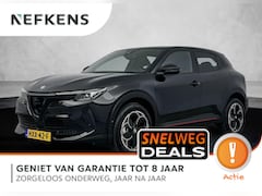 Alfa Romeo Junior - 1.2 Turbo Hybrid Ibrida Q4 | LM velgen | Sport stoelen | Pano dak | A Camera | PDC | Clima