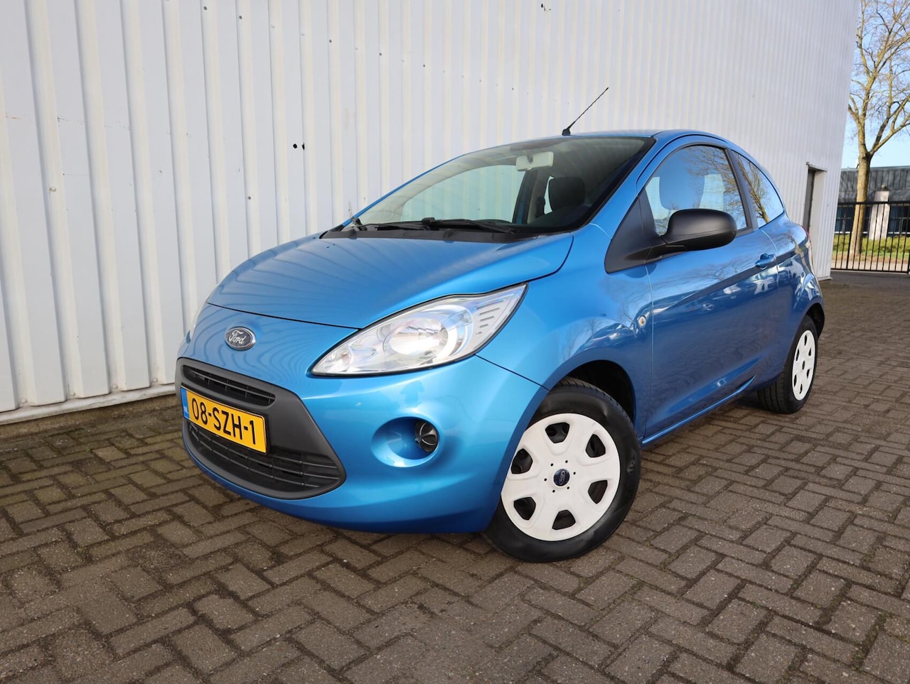 Ford Ka - 1.2 Cool & Sound (Vol Opties) Airco 1ste Eigenaar - AutoWereld.nl