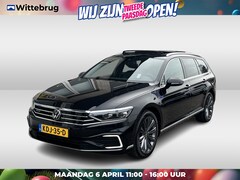Volkswagen Passat Variant - 1.4 TSI PHEV GTE Business / AUTOMAAT/ TREKHAAK/ PANO/ LEER/ ELEK.KLEP/ STUUR+STOELVERWARM.