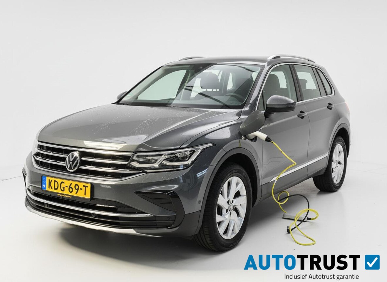 Volkswagen Tiguan - 1.5 eHybrid Elegance ADAPTIVE CRUISE TREKHAAK - AutoWereld.nl
