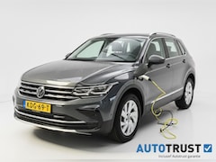 Volkswagen Tiguan - 1.5 eHybrid Elegance ADAPTIVE CRUISE TREKHAAK