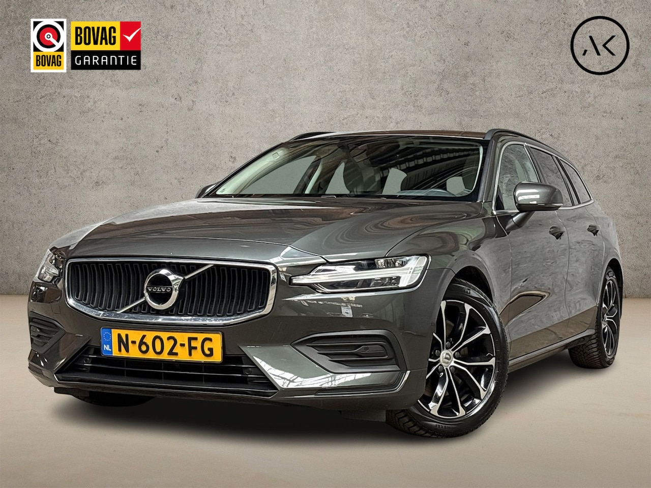 Volvo V60 - 2.0 B3 Inscription 163Pk Automaat (APPLE CARPLAY, LEDER, STUUR/STOELVERWARMING, CAMERA, TR - AutoWereld.nl