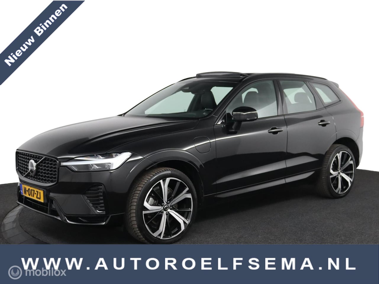 Volvo XC60 - 2.0 T6 Plug-in hybrid AWD R-Design|ACC|Autopilot|Trekh\Pano - AutoWereld.nl