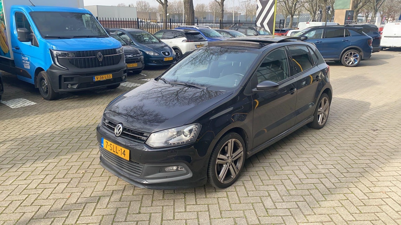 Volkswagen Polo - 1.2 TSI R-Line Edition | elektrisch glazen panorama-dak | parkeersensor achter | Climate C - AutoWereld.nl