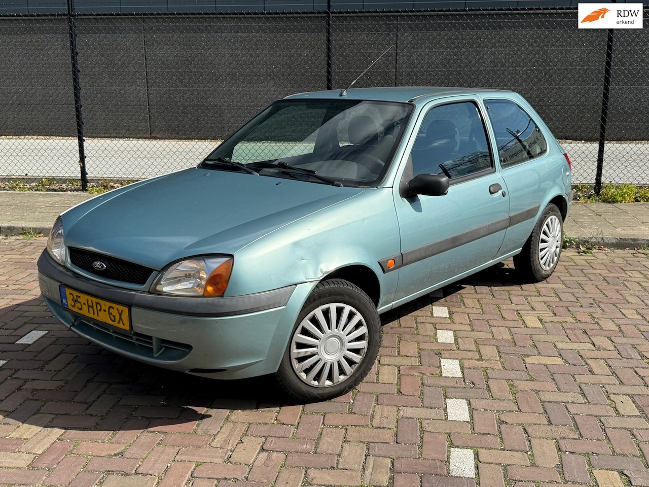 Ford Fiesta - 1.3-8V |Classic| |Nieuwe APK| |Trekhaak| - AutoWereld.nl