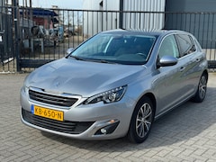 Peugeot 308 - 1.2 PureTech Allure Clima Pano Navi Camera