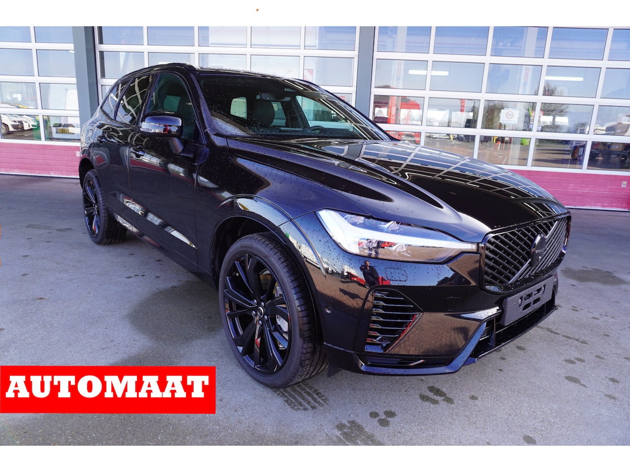 Volvo XC60 - 2.0 T6 Plug-in hybrid AWD Ultra Black Edition Automaat nr.V021 | Climate | Navi | 360 Came - AutoWereld.nl