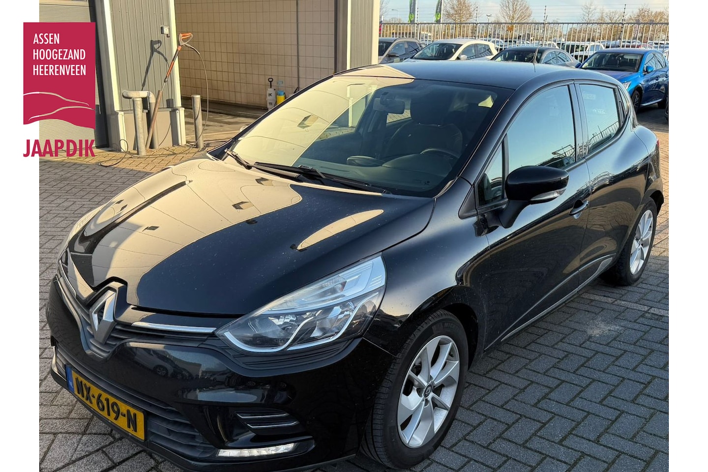 Renault Clio - BWJ 2017 | 1.2 TCe 119PK Zen | TREKHAAK | AIRCO | NAVI | CRUISE | LICHTMETAAL | - AutoWereld.nl