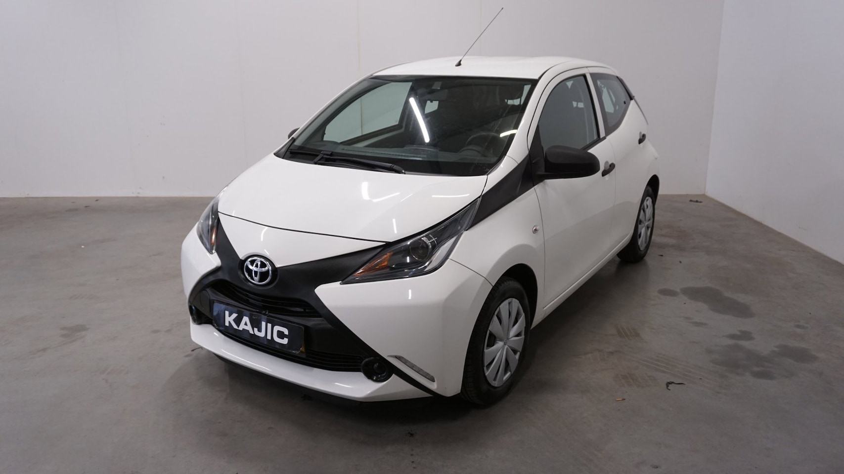 Toyota Aygo - 1.0 VVT-i x-fun 1.0 VVT-i x-fun - AutoWereld.nl