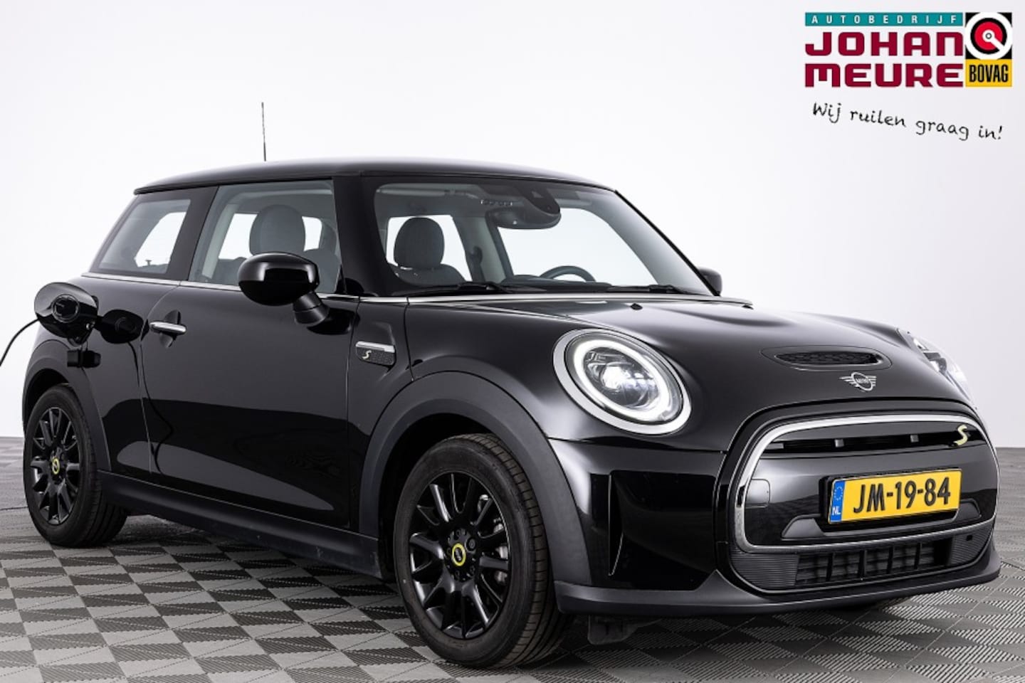 MINI Cooper - Camden Edition 33 kWh *SOH 97%* Half LEDER | STOELVERWARIMING | ECC | VELGEN - AutoWereld.nl