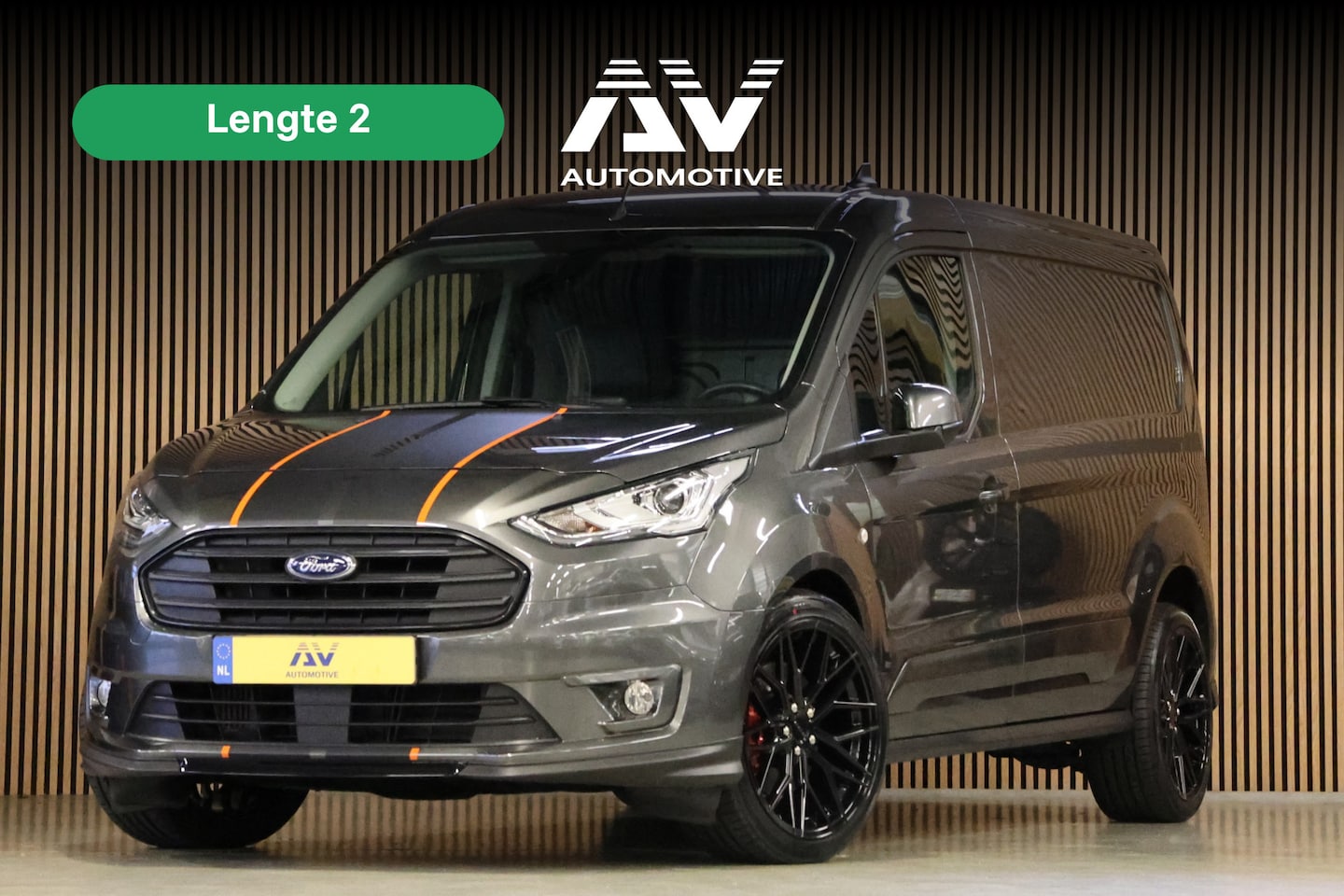 Ford Transit Connect - 1.5 EcoBlue L2 Sport | Bi-Xenon | Keyless Go | CarPlay | Camera | Navigatie | 8-Traps auto - AutoWereld.nl