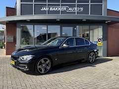 BMW 3-serie - 330e Executive ✅ 18inch ✅ Bluetooth ✅Perfect onderh ✅ Getint glas