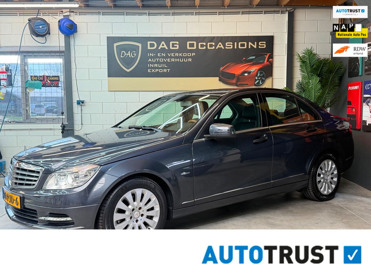 Mercedes-Benz C-klasse - 200 CGI Business Class Elegance AUTOMAAT|NAVI|LEER|STOELVW - AutoWereld.nl