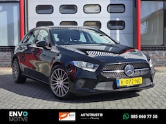 Mercedes-Benz A-klasse - 180 Bus.Sol. Automaat/Navi/Digital Dash/PDC