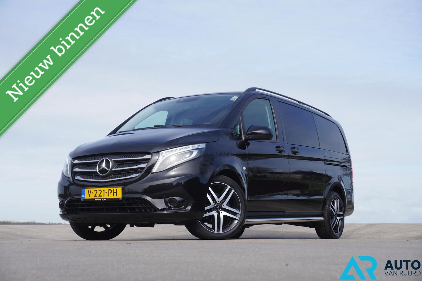 Mercedes-Benz Vito - Bestel 114 CDI Lang DC Comfort - AutoWereld.nl