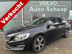 Volvo V60 - 2.0 D4 5-cilinder Momentum Automaat | Rijklaar incl garantie | Schuifdak Donker glas Xenon