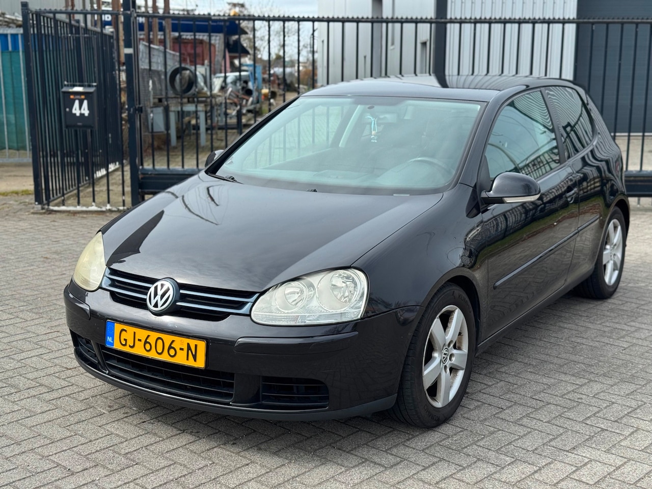 Volkswagen Golf - 2.0 FSI Sportline Clima Airco inruil Auto - AutoWereld.nl