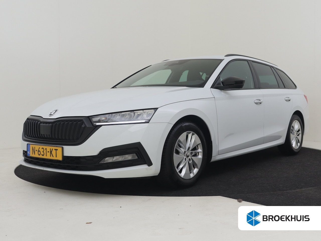 Skoda Octavia Combi - 1.0 TSI Sport Business 110 Pk | Trekhaak Afneembaar | Navigatie | Apple carplay Android au - AutoWereld.nl