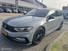 Volkswagen Passat Variant - 2.0 TSI 4Motion Elegance Bus R-Line