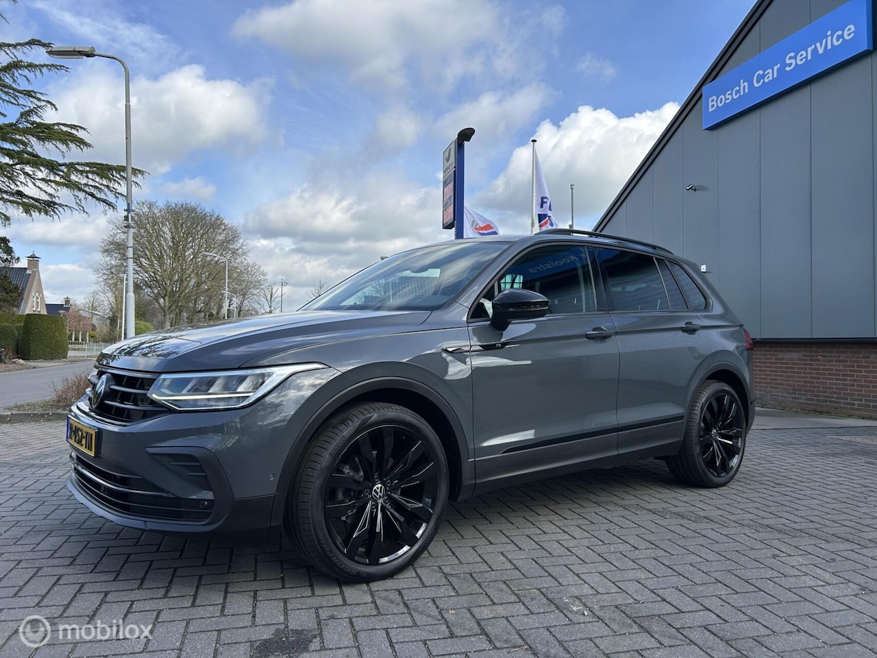 Volkswagen Tiguan - 1.5 TSI Business black line - AutoWereld.nl