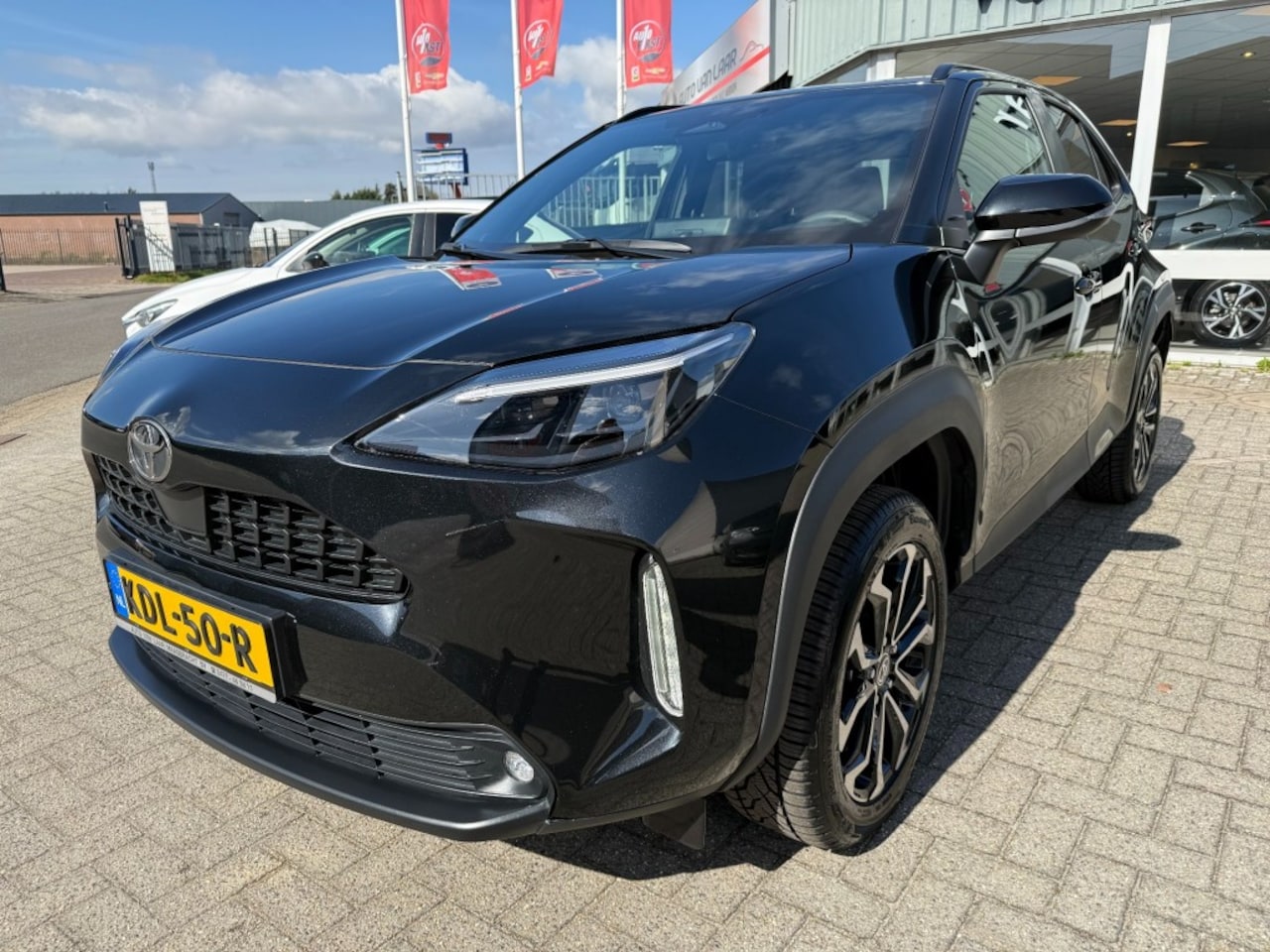 Toyota Yaris Cross - 1.5 Hybrid 130 Dynamic RIJKLAAR MET GARANTIE - AutoWereld.nl