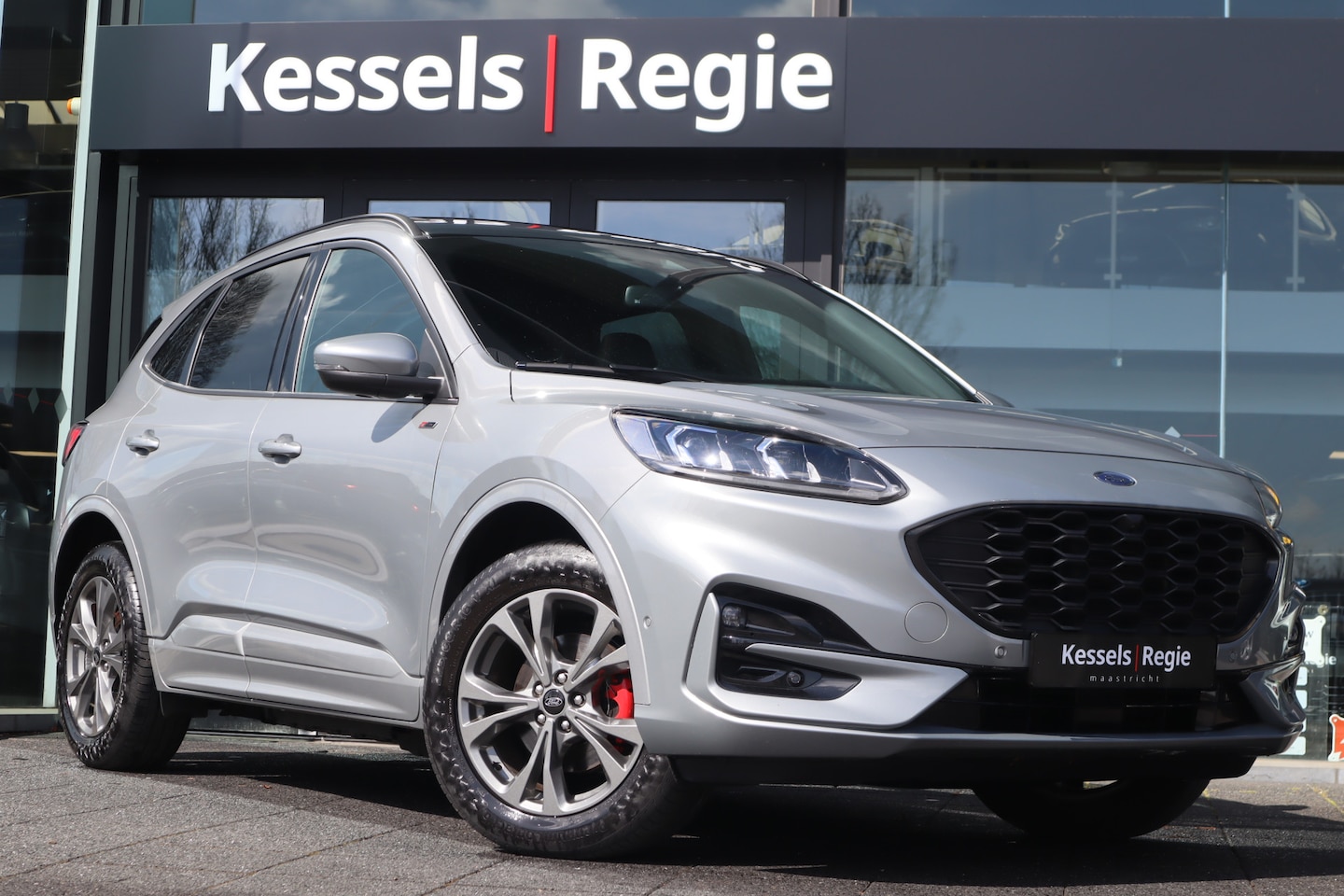 Ford Kuga - 2.5 PHEV ST-Line X Pano B&O HuD Keyless Camera Stuur/Stoelverwarming El.klep 18” - AutoWereld.nl