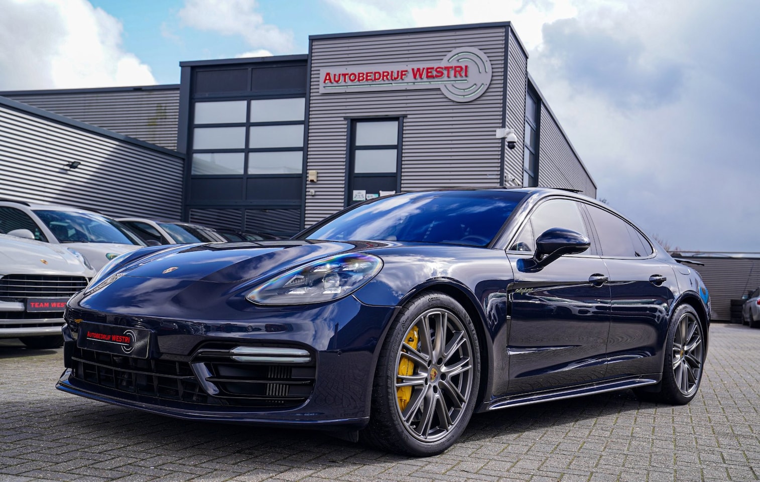 Porsche Panamera - 4.0 Turbo S E-Hybrid | Achterbank verwarmd | Stoelverkoeling | Sport Chrono| Panorama Dak - AutoWereld.nl