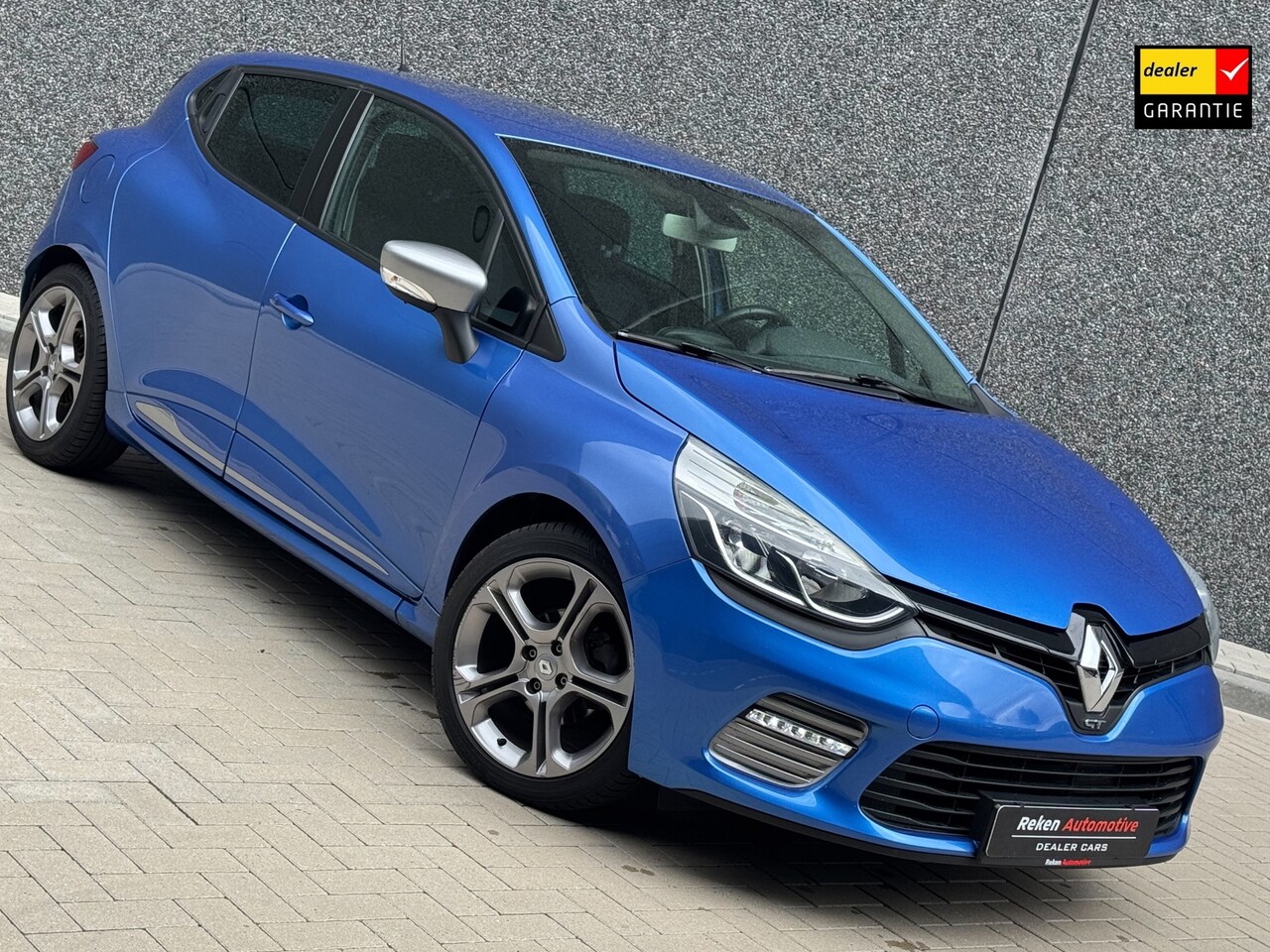 Renault Clio - 1.2 GT Sport Automaat Led 120 PK Navi DAB - AutoWereld.nl