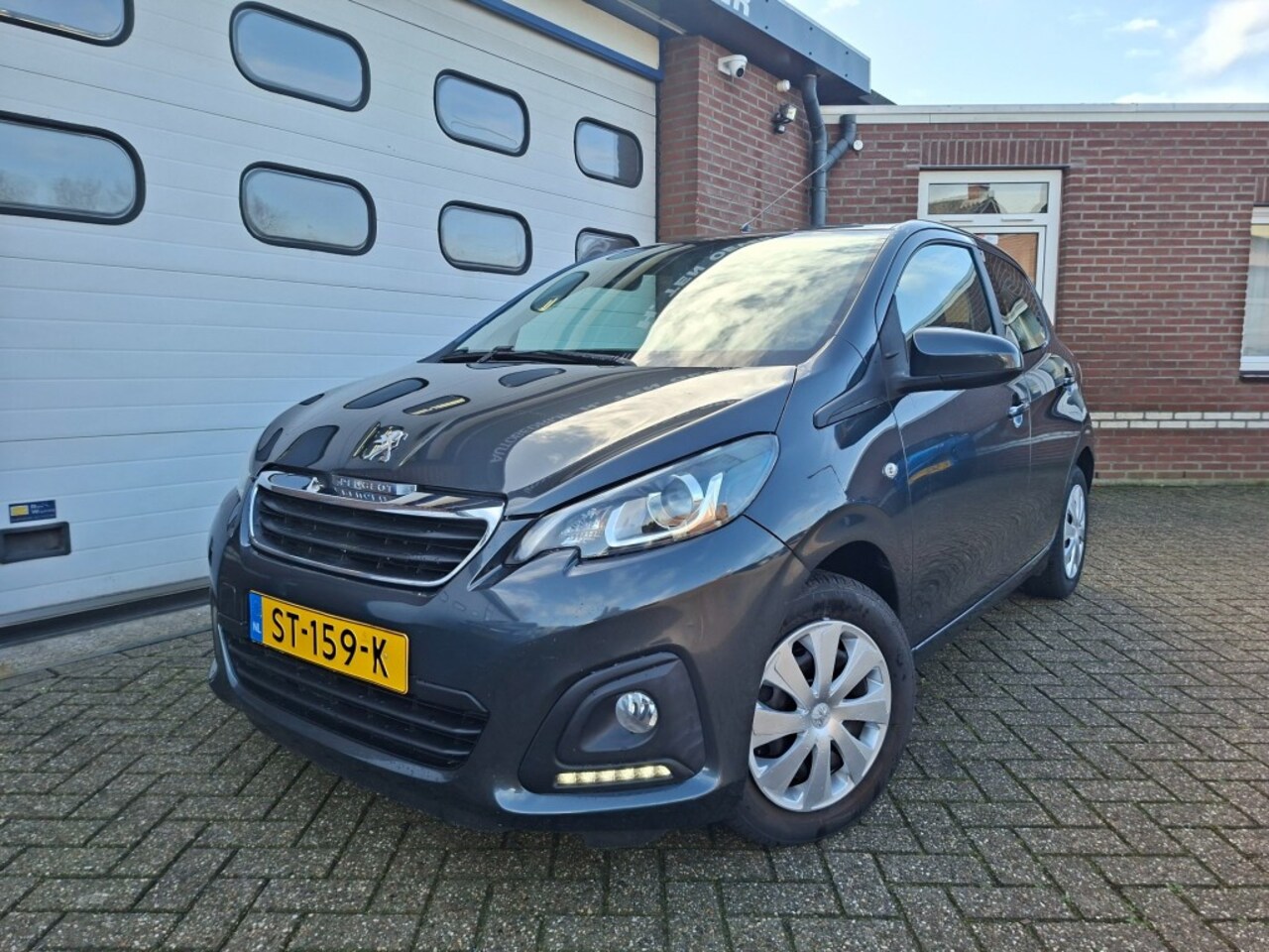 Peugeot 108 - 1.0 E-VTI ACTIVE / airco / 5 deurs / led - AutoWereld.nl