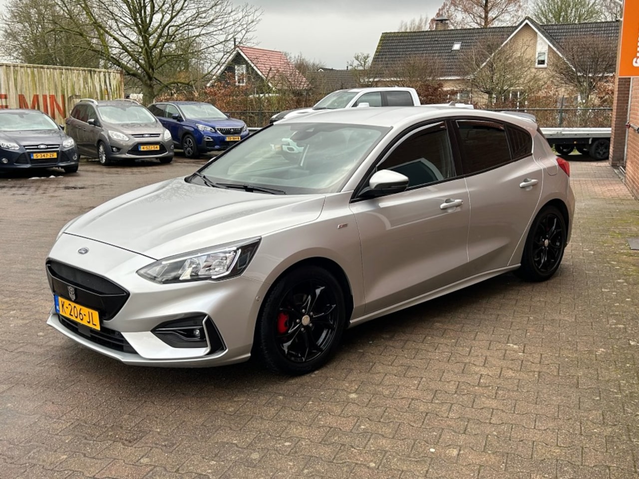 Ford Focus - 1.0 ECOBOOST HYBRIDE 155 PK ST-LINE SUPERRR DIKKK - AutoWereld.nl