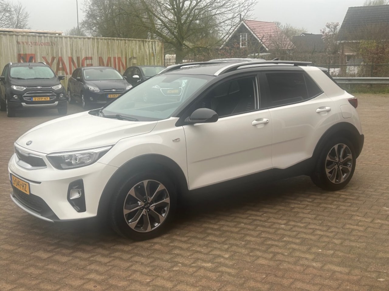 Kia Stonic - 1.0T-GDI SPORTS EDITION CROSS OVER NAVI AIRCO L.M.VELGEN - AutoWereld.nl