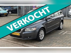 Volvo V50 - 2.0 Kinetic | Pano | Stoelverwarming | Cruise | Navi | Climate Control | Vol onderhouden |