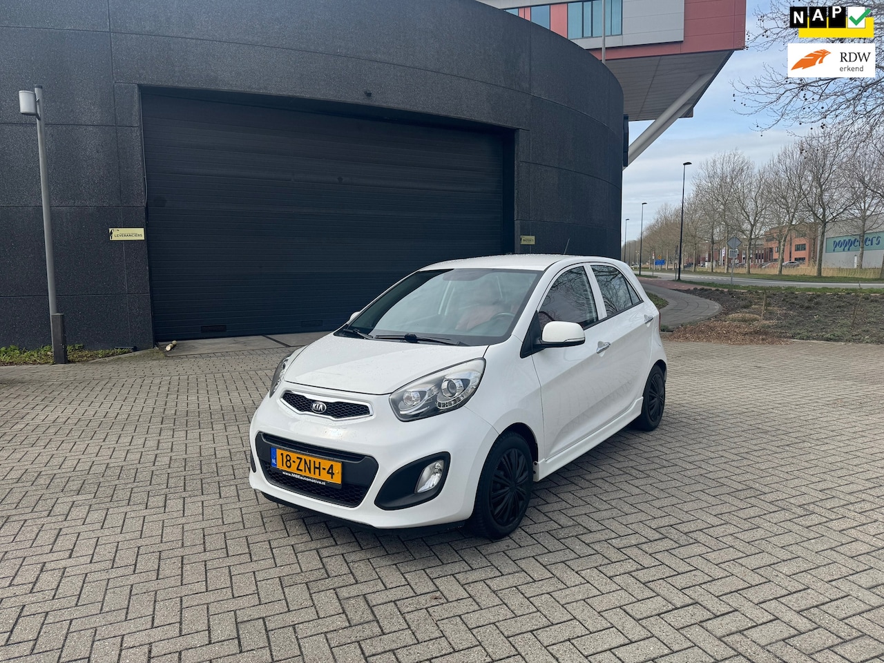 Kia Picanto - 1.0 CVVT Design Edition 1.0 CVVT Design Edition - AutoWereld.nl