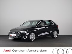Audi A3 Sportback - 35 TFSI Business edition 150 pk S-tronic | Navigatie | Parkeersensoren achter | Adaptieve