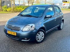 Toyota Yaris - 1.3 VVT-i S-Line
