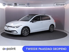 Volkswagen Golf - 1.5 eTSI Life United 150 pk Automaat (DSG) | Navigatie | Panoramadak | Parkeersensoren (Pa