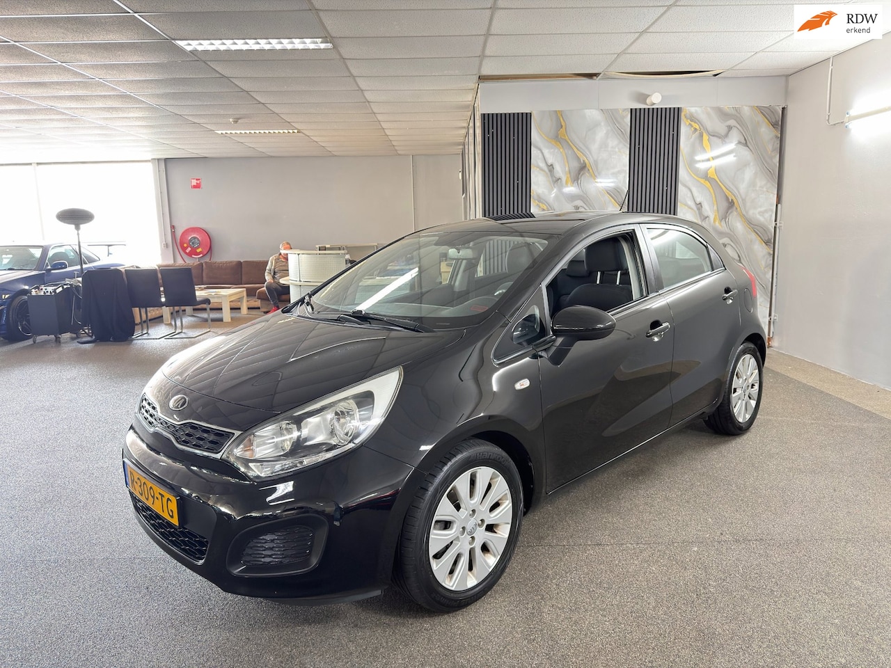 Kia Rio - 1.2 CVVT Apk Nieuw,Airco,Cruise,Lm velgen,N.A.P,5Deurs,Bluetooth,2 sleutels+Boekjes,Topsta - AutoWereld.nl