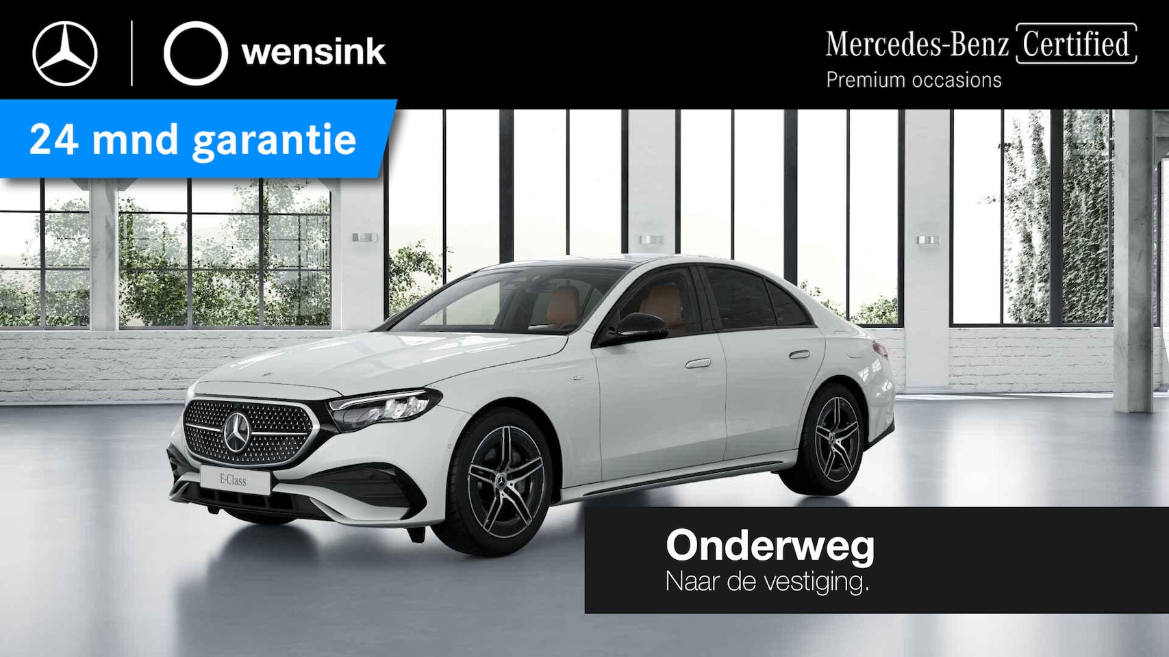 Mercedes-Benz E-klasse - 300 e AMG Line | Night | Panoramadak | Achteruitrijcamera | Stoelverwarming | - AutoWereld.nl